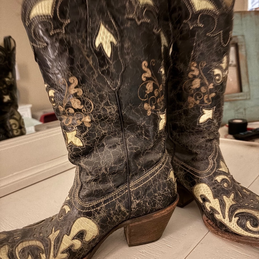 Corral western boots